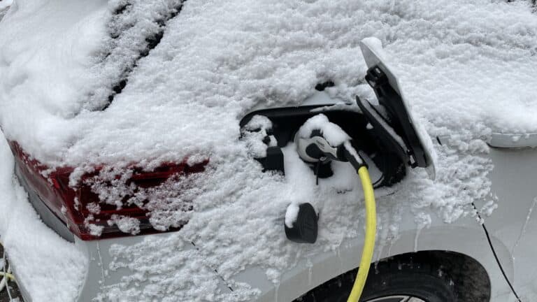 Electric Vehicle Charging In Cold Weather